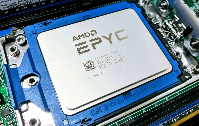 CPU AMD EPYC 7251 (8C/16T, 2.10 GHz, 32MB)