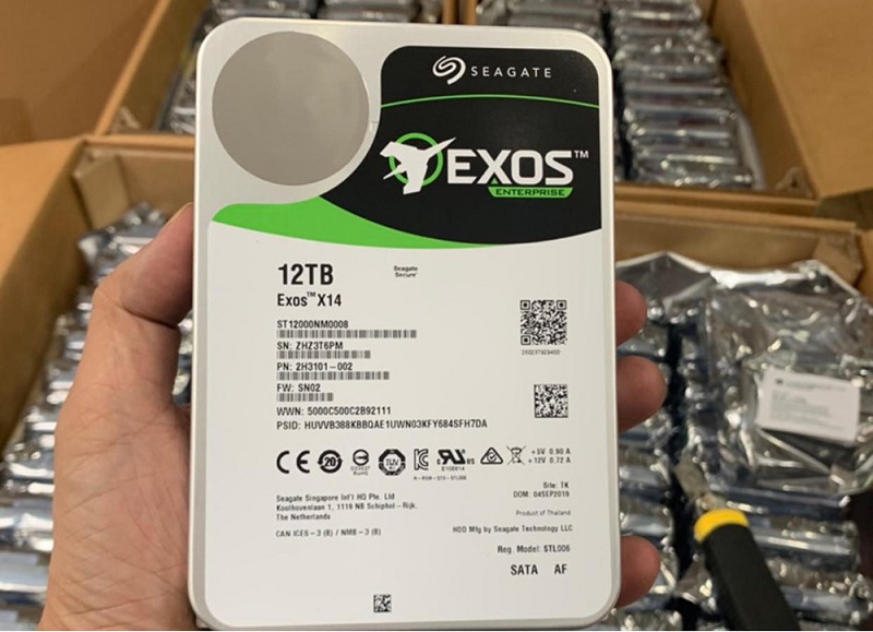 ổ cứng HDD Seagate EXOS X14 12TB 512e/4Kn SATA 6Gbps 7200RPM 3.5in (ST12000NM0008)